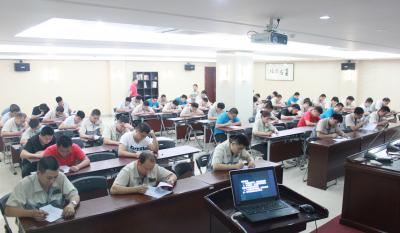 長卷卷云日邊來 執(zhí)筆淡然慷而慨 ——記合肥高科杰出班組長學(xué)習考核
