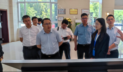 花開廊檐香滿園  紅色孕育井岡山——記井岡山常務副市長領(lǐng)導一行蒞臨參觀指導